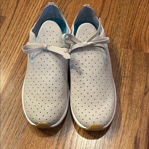 Native Gray Sneakers with Blue Insole